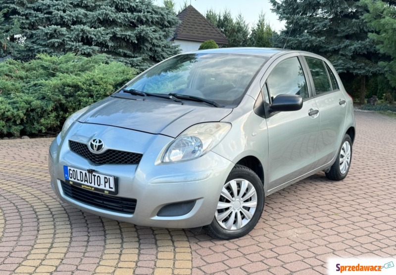 Toyota Yaris 2009,  1.0 benzyna - Na sprzedaż za 9 900,00 zł - Złotoria