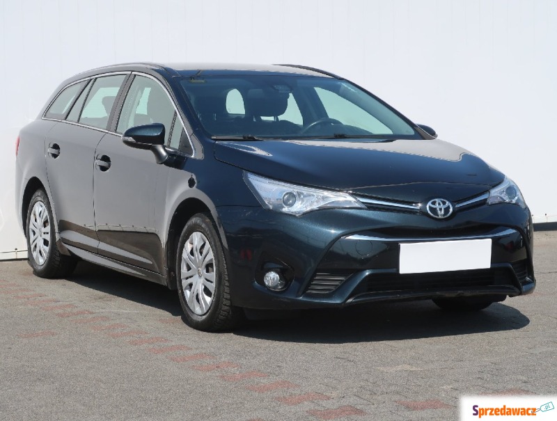 Toyota Avensis 1.8 VVT-i (147KM), 2015 - Samochody osobowe - Bielany Wrocławskie