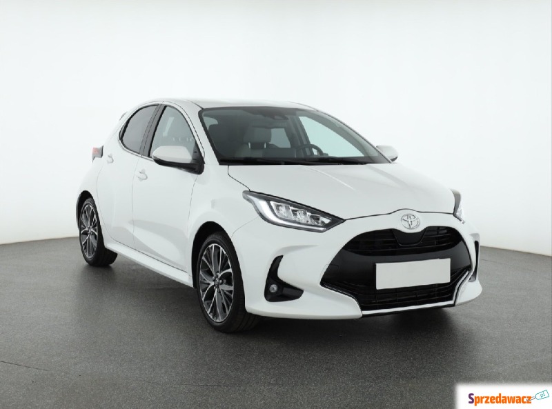 Toyota Yaris  Hatchback 2022,  1.5 benzyna - Na sprzedaż za 85 999 zł - Piaseczno