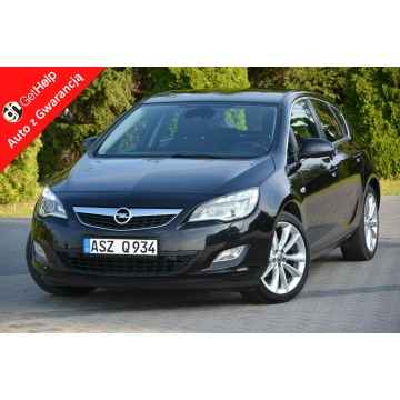 Opel Astra - 1.4T(140KM) Duża Navi bi-xenon Ledy 2xParktr.Chrom Cosmo Alu 18