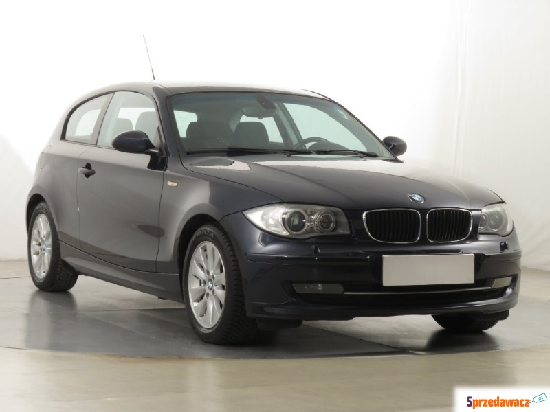 BMW Seria 1  Hatchback 2008,  1.6 benzyna - Na sprzedaż za 17 999 zł - Katowice