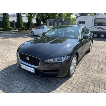 Jaguar XE 2.0d 180 KM