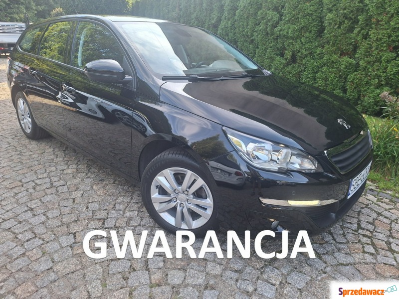 Peugeot 308 2015,  1.2 benzyna - Na sprzedaż za 30 900 zł - Siewierz