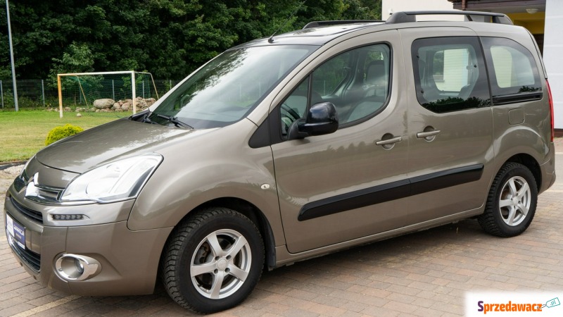 Citroen Berlingo  Minivan/Van 2015,  1.6 diesel - Na sprzedaż za 46 800 zł - Lipówki