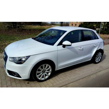 Audi A1  Hatchback 2012,  1.6 diesel - Na sprzedaż za 22 999 zł - Pleszew - zdjęcie 4