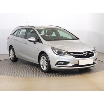 Opel Astra 1.6 CDTI (136KM), 2016