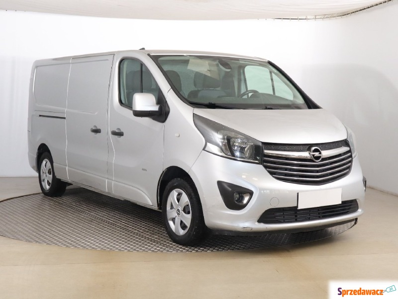 Opel Vivaro  Minivan/Van 2016,  1.6 diesel - Na sprzedaż za 59 999 zł - Zabrze