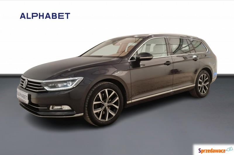 Volkswagen Passat 2019,  2.0 diesel - Na sprzedaż za 74 500 zł - Warszawa