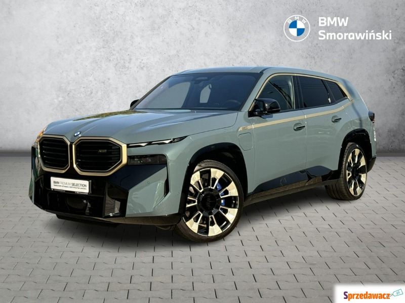 BMW   SUV 2023,  4.4 hybryda - Na sprzedaż za 709 900 zł - Poznań