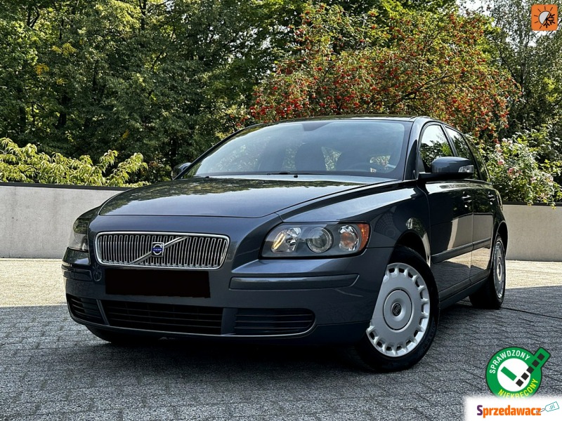 Volvo V50 2006,  1.6 benzyna - Na sprzedaż za 10 900 zł - Kutno