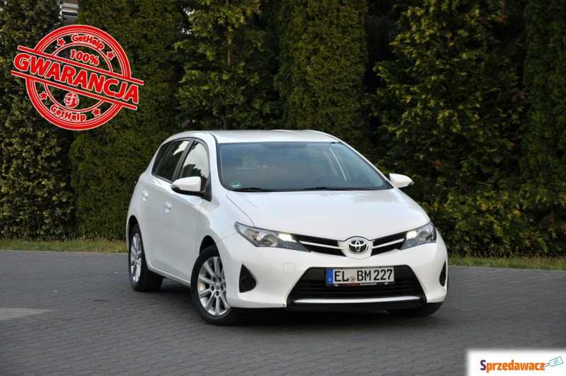 Toyota Auris  Hatchback 2014,  1.4 benzyna - Na sprzedaż za 37 900 zł - Ostrów Mazowiecka