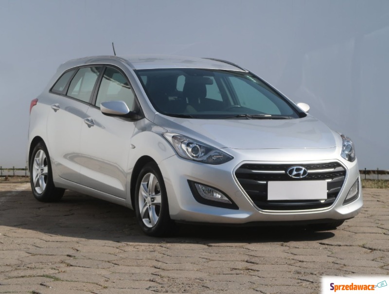 Hyundai i30  Kombi 2017,  1.6 diesel - Na sprzedaż za 36 999 zł - Łódź