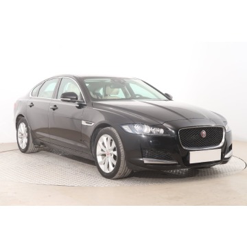 Jaguar XF 20d (180KM), 2017