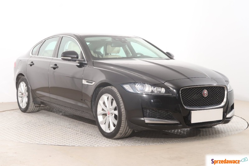 Jaguar XF 20d (180KM), 2017 - Samochody osobowe - Gdańsk