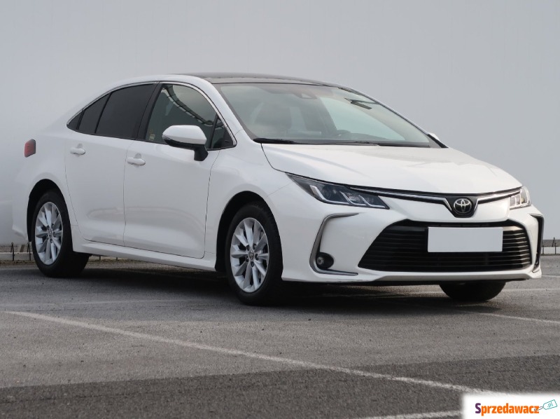 Toyota Corolla  Liftback 2022,  1.5 benzyna - Na sprzedaż za 76 999 zł - Lublin