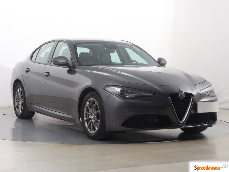 Alfa Romeo Giulia 2.0 Turbo (200KM), 2018 - Samochody osobowe - Katowice