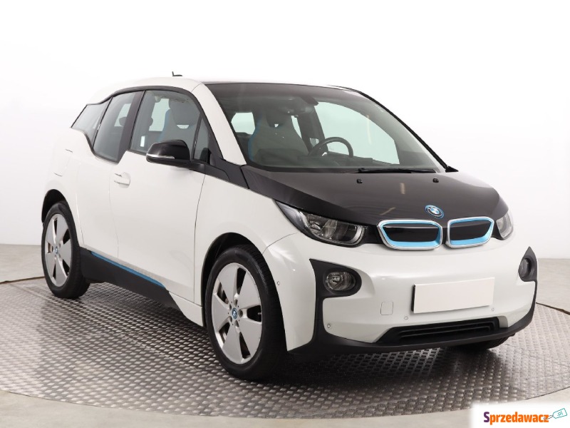 BMW i3  Hatchback 2017,  0.0 zasilanie elektryczne - Na sprzedaż za 63 999 zł - Katowice