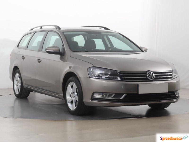 VW Passat 1.4 TSI (122KM), 2014 - Samochody osobowe - Katowice