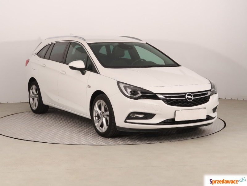 Opel Astra 1.4 T (150KM), 2017 - Samochody osobowe - Elbląg