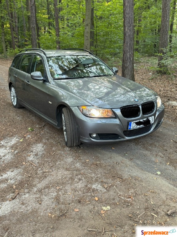 Sprzedam BMW E91, mocno dofinansowany - Samochody osobowe - Lubań