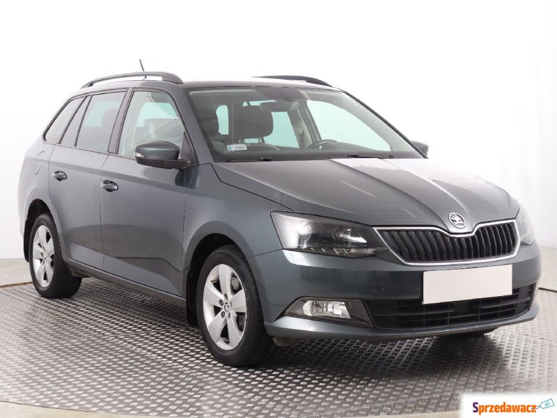 Skoda Fabia  Kombi 2017,  1.0 benzyna+LPG - Na sprzedaż za 46 499 zł - Katowice