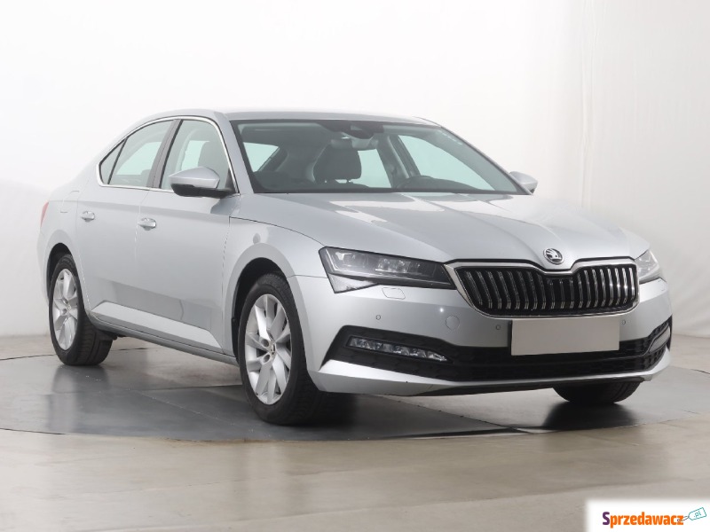 Skoda Superb  Hatchback 2021,  1.5 benzyna - Na sprzedaż za 92 999 zł - Katowice