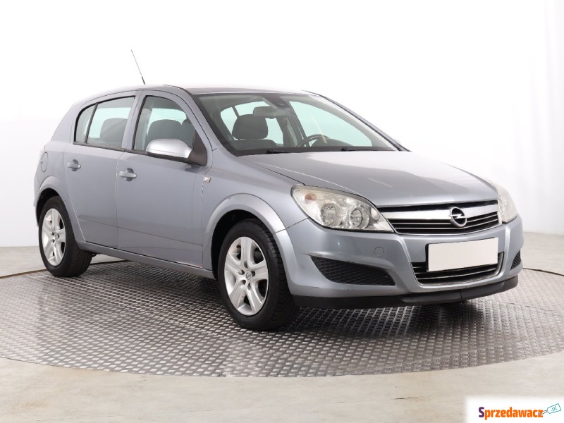 Opel Astra  Hatchback 2009,  1.6 benzyna - Na sprzedaż za 11 999 zł - Katowice