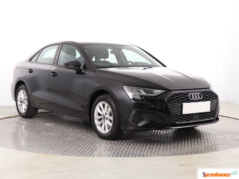 Audi A3  Liftback 2021,  1.0 benzyna - Na sprzedaż za 96 999 zł - Katowice