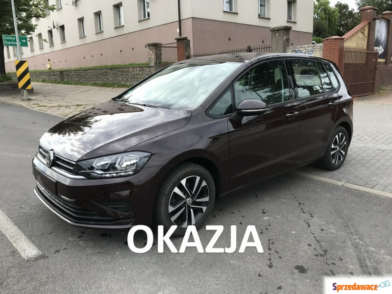 Volkswagen Golf Sportsvan  Hatchback 2018,  1.0 benzyna - Na sprzedaż za 49 900 zł - Słupsk