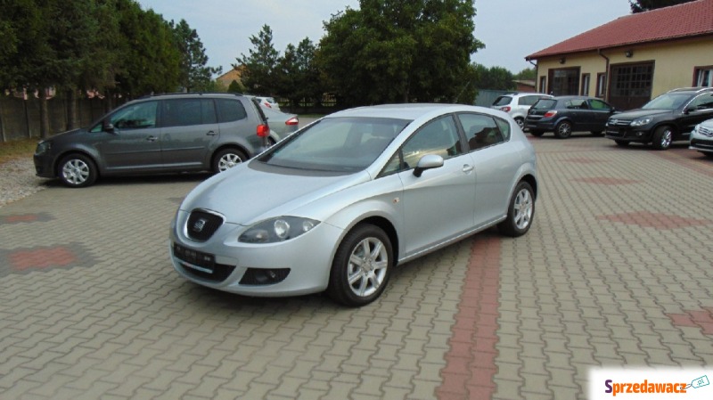 Seat Leon  Hatchback 2006,  1.6 benzyna - Na sprzedaż za 15 300 zł - Baboszewo