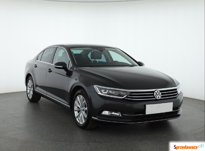 VW Passat 1.8 TSI (180KM), 2017 - Samochody osobowe - Piaseczno