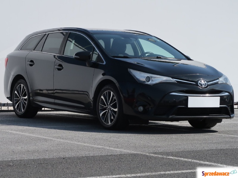 Toyota Avensis 2.0 D-4D (143KM), 2015 - Samochody osobowe - Lublin