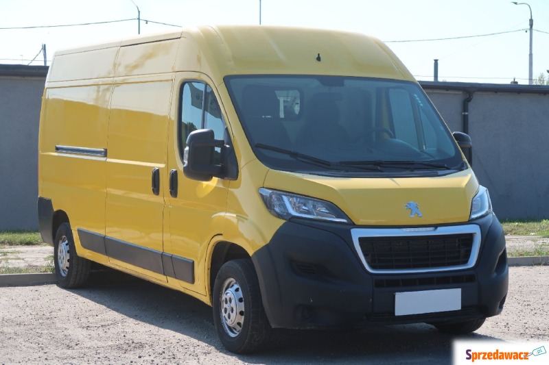 Peugeot Boxer 2.0 BlueHDi (130KM), 2018 - Samochody osobowe - Nowy Sącz