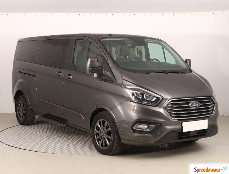 Ford Tourneo Custom 2019,  2.0 diesel - Na sprzedaż za 159 999 zł - Katowice