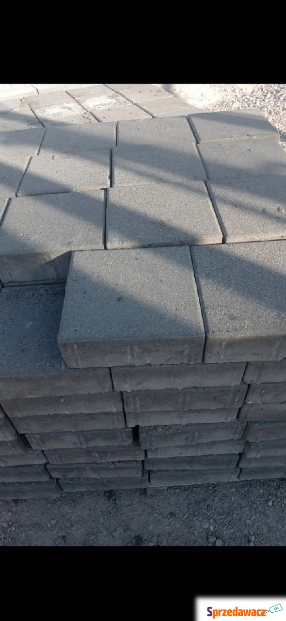 Płyty chodnikowe 25x25