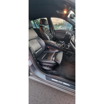 BMW Seria 5  Sedan/Limuzyna 2011,  3.0 diesel, automat - Na sprzedaż za 67 000 zł - Skoczów - zdjęcie 4