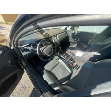 Peugeot 508 2016,  1.6 diesel, automat - Na sprzedaż za 33 250 zł - Skoczów - zdjęcie 4