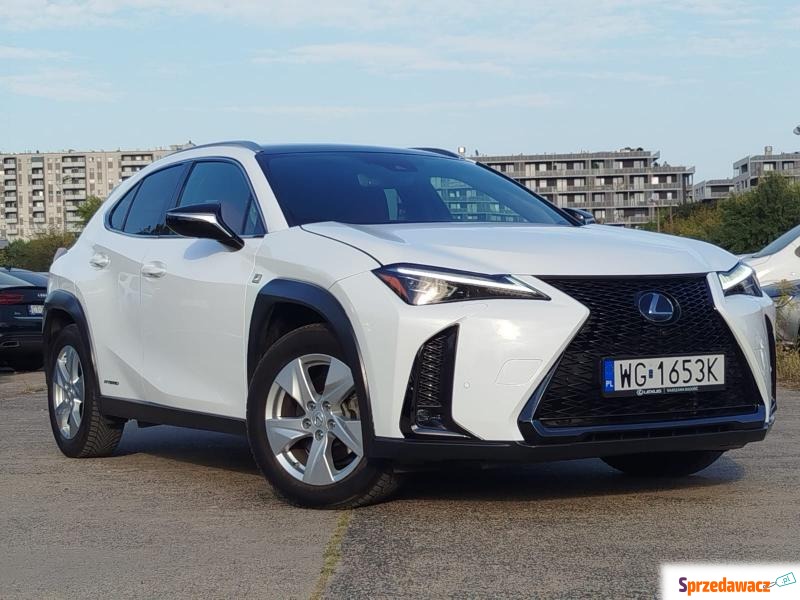 Lexus   Terenowy 2019,  2.0 hybryda - Na sprzedaż za 114 900 zł - Warszawa