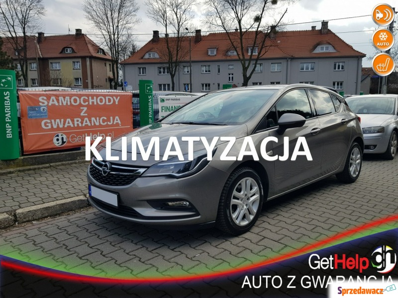 Opel Astra - Klimatronic / Podgrzewane fotele... - Samochody osobowe - Ruda Śląska