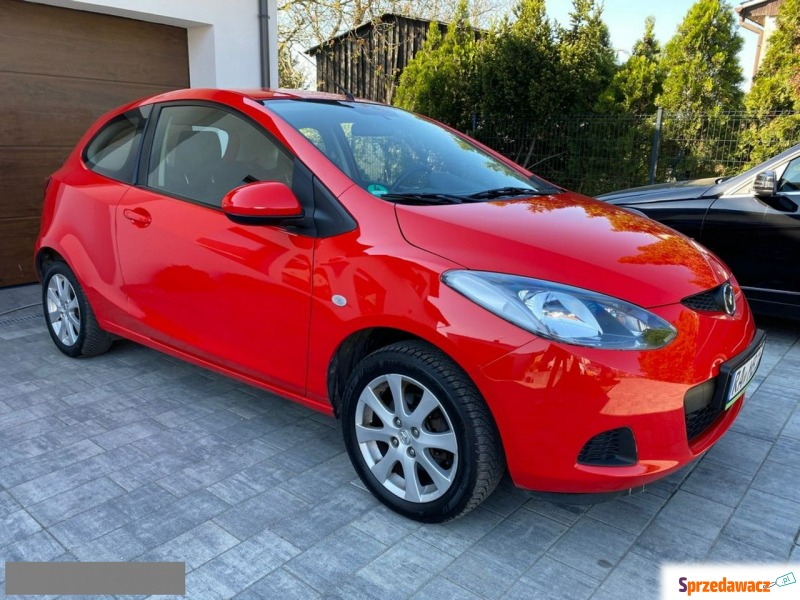 Mazda 2  Liftback 2009,  1.4 benzyna - Na sprzedaż za 14 900 zł - Poznań