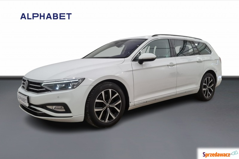 Volkswagen Passat 2021,  2.0 diesel - Na sprzedaż za 105 900 zł - Warszawa