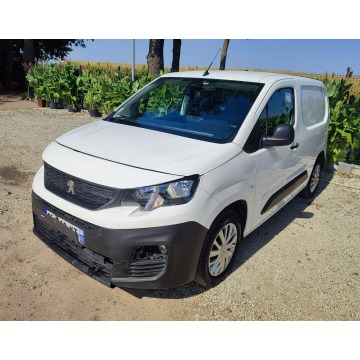 Peugeot Partner 2022,  1.2 benzyna - Na sprzedaż za 26 999 zł - Pleszew - zdjęcie 2