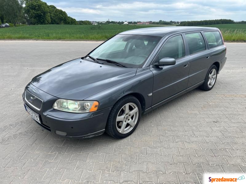 Volvo v70, 2,4 D4 185 PS ZAREJESTROWANY KOMPLET... - Samochody osobowe - Chojnice