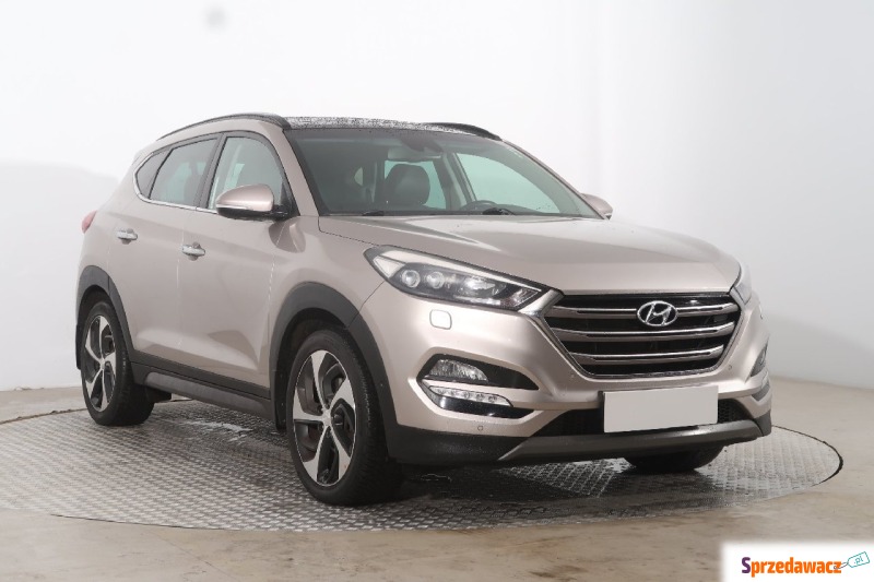 Hyundai Tucson 2.0 CRDi (185KM), 2015 - Samochody osobowe - Otwock