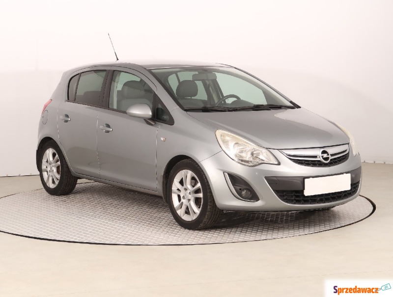 Opel Corsa  Hatchback 2012,  1.4 benzyna - Na sprzedaż za 15 999 zł - Bartoszyce