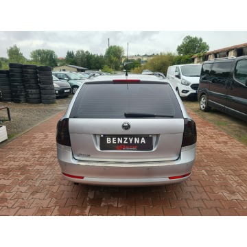 Skoda Octavia 2009,  1.6 benzyna - Na sprzedaż za 22 900 zł - Świebodzin - zdjęcie 6