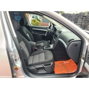 Skoda Octavia 2009,  1.6 benzyna - Na sprzedaż za 22 900 zł - Świebodzin - zdjęcie 9