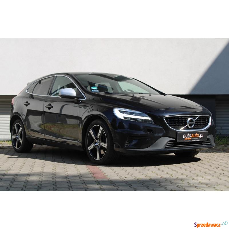 Volvo V40 2018 prod. / 2018 1rej. D3 / R-DESIGN... - Samochody osobowe - Warszawa