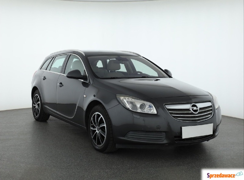 Opel Insignia 2.0 CDTI (131KM), 2010 - Samochody osobowe - Piaseczno