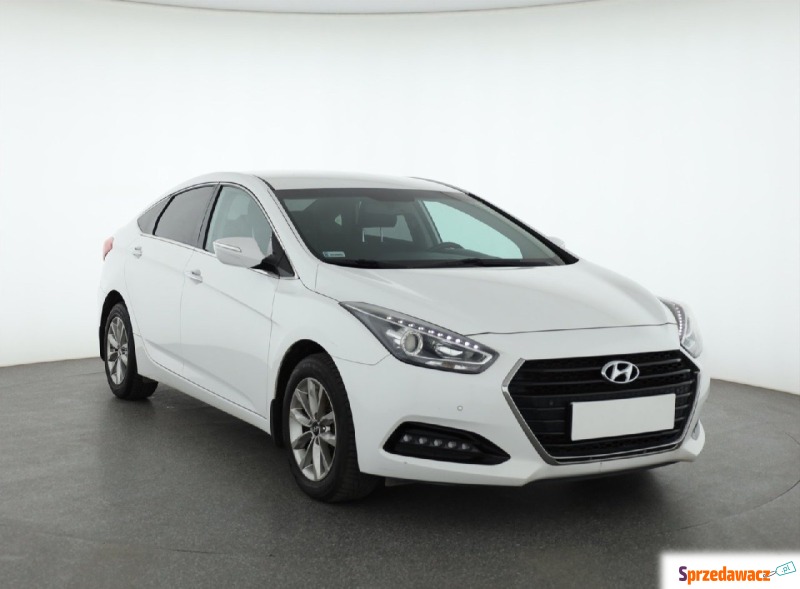 Hyundai i40 1.7 CRDi (141KM), 2016 - Samochody osobowe - Kołobrzeg